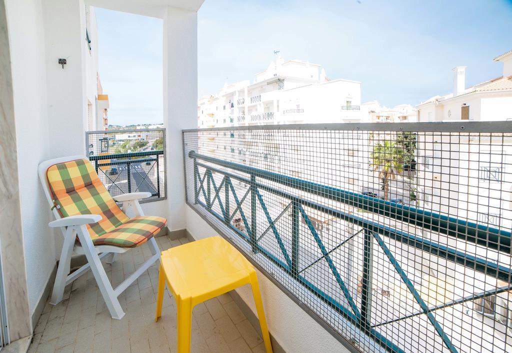 Apartmán Flh Armacao De Pera Flat With Pool Exteriér fotografie