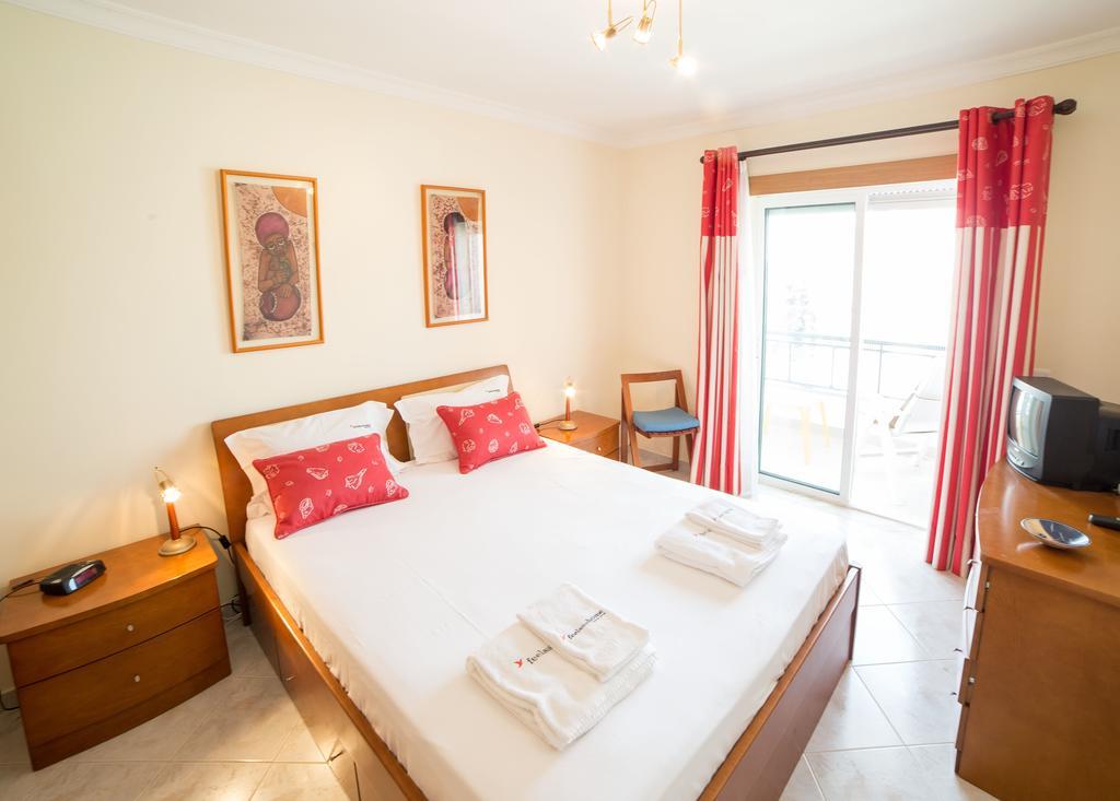 Apartmán Flh Armacao De Pera Flat With Pool Exteriér fotografie