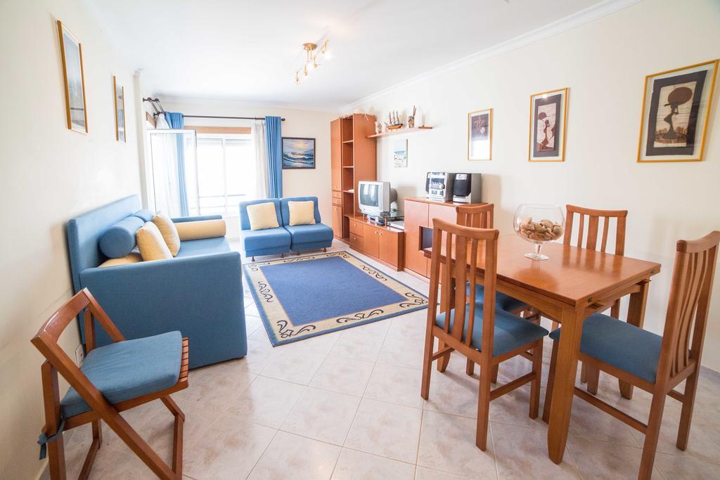 Apartmán Flh Armacao De Pera Flat With Pool Exteriér fotografie